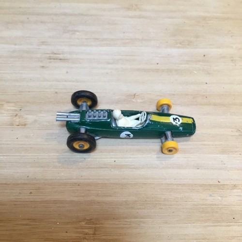 USED VINTAGE 1970'S MATCHBOX LESNEY NO.19 LOTUS F1 RACING CAR #133 - Picture 2 of 3
