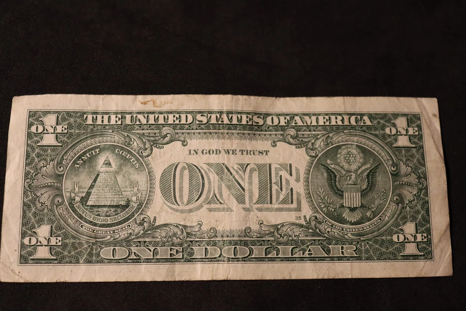 ONE DOLLAR FANCY BIRTHDAY/ANNIVERSARY NOTE [JUNE 30, 1956]  SN # K 06301956 E - Image 3 of 3