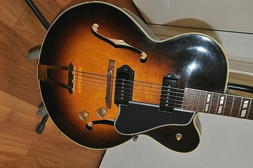 Gibson ES-350 1951 Sunburst