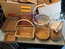 Set Lot Of 8 Woven Wicker Baskets - Table Wall Decor  Round Rectangle Big Small