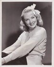 1951 Press Photo Actress Audrey Totter stars on "Meet Millie" CBS Radio Program — photo 1