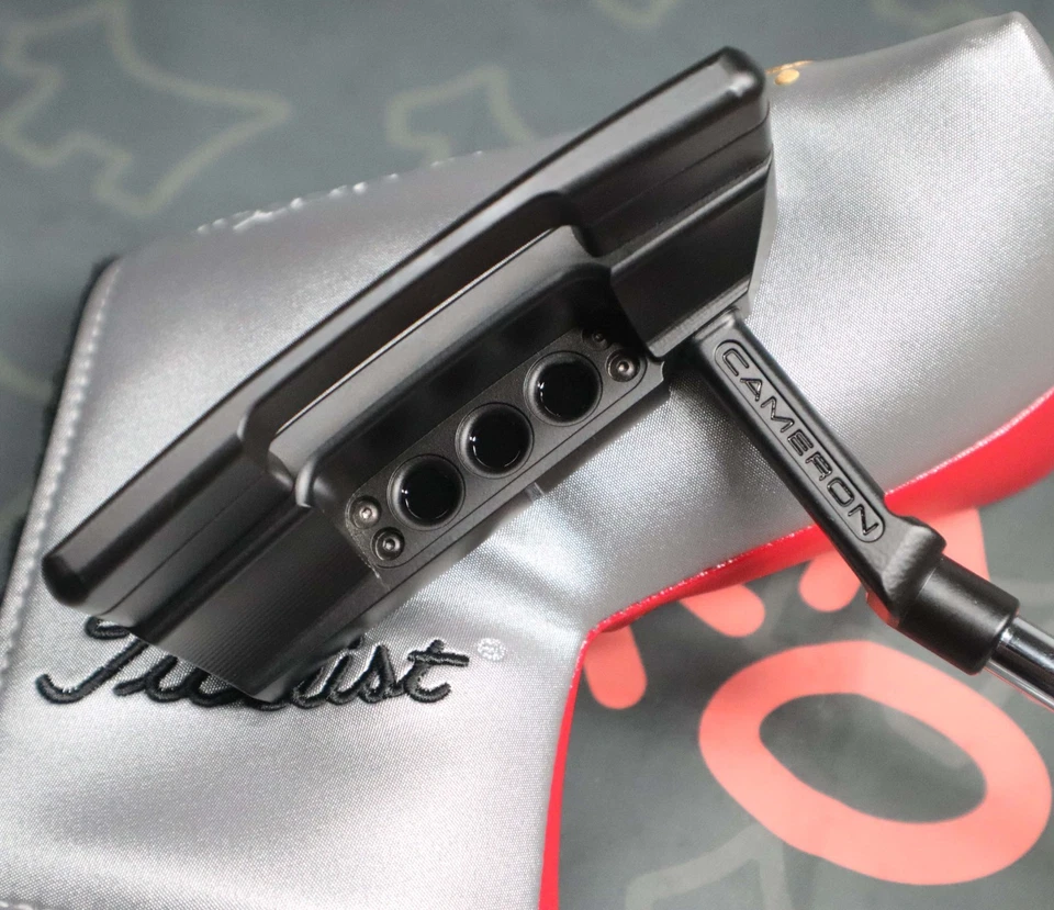 2025 ScottyCameron Squareback2 StudioStyle Custom Putter Matte Black Out Edition - Image 4 of 4