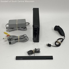 Nintendo Wii Model RVL-101 Console Bundle - Tested