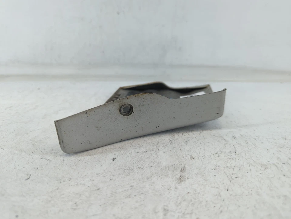 Pontiac Bonneville 1999 guardabarros moldeado gris claro NFZQO Foto 4 de 4