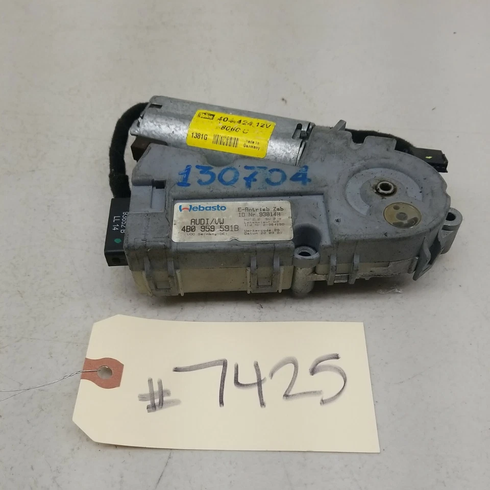 2000 2001 2002 00 01 02 Audi A6 A4 / Quattro Sun Roof Motor Oem 4B0959591B - Image 2 of 4