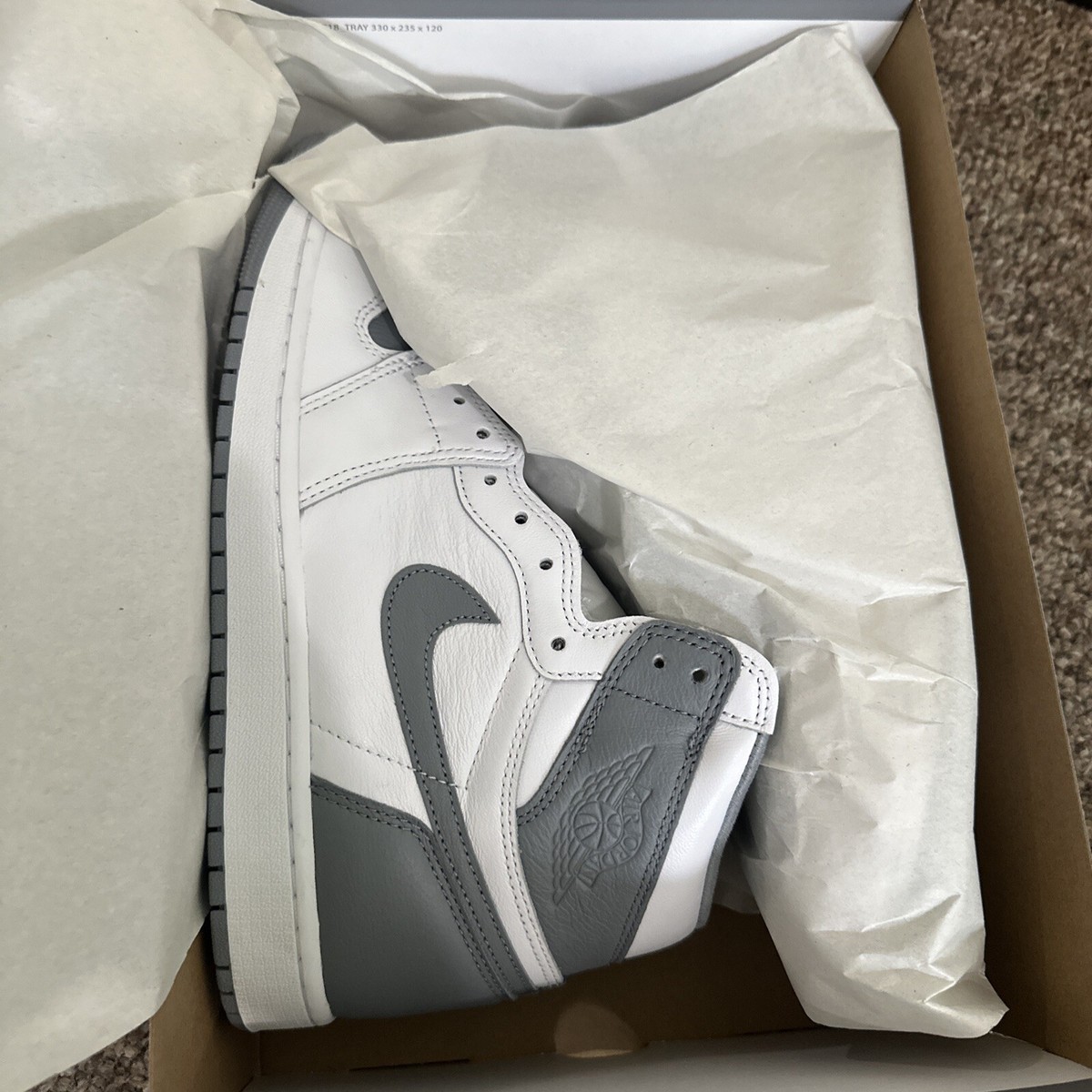 Size 10.5 - Jordan 1 Retro High OG Stealth | eBay display picture 3