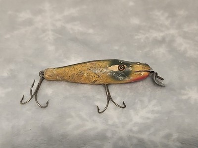 cob company indiana wood fishing lure Vintage C.C.B. Co 4