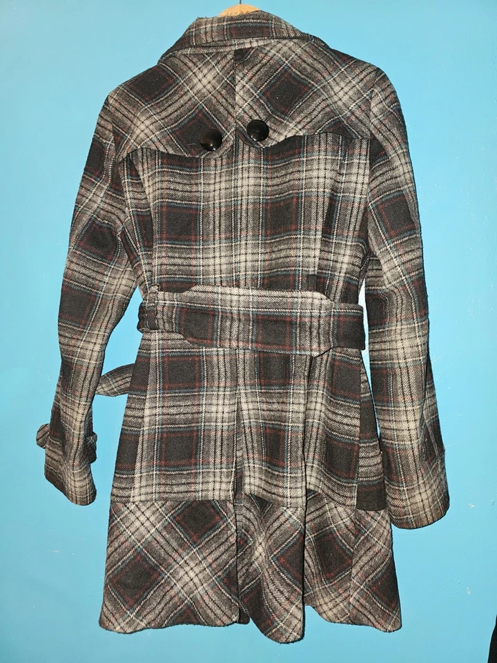 Abrigo de lana a cuadros Jones New York gris rojo años 90 de colección para mujer grande con cinturón espalda trinchera Foto 3 de 4
