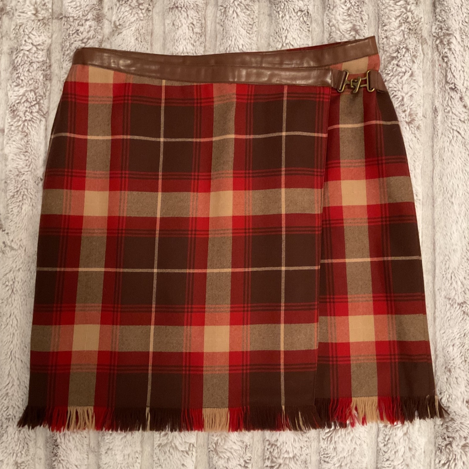 Jones New York Sport Women's 12 Brown Maroon Plaid Wool Wrap Skirt Fringe Flaw