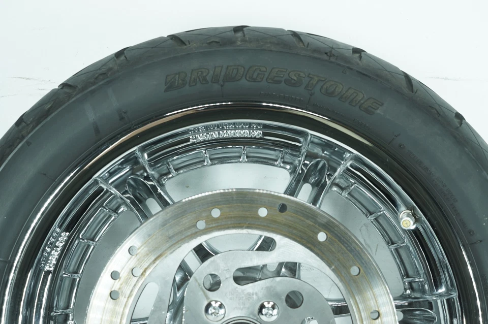 08 Harley Dyna Wide Glide Rear Wheel Rim Tire Chrome Slotted 180/60B17 75V 1330 - Bild 3 von 4