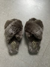 Brown Fur Slippers, Women s Size 8.