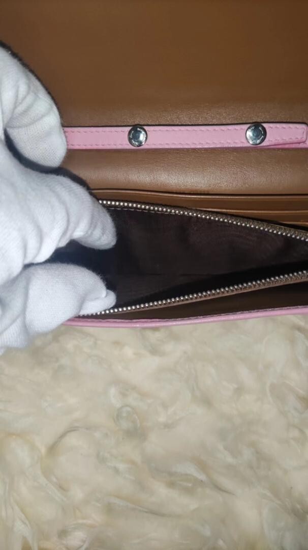 ほぼ新品 ミュウミュウ2way ショルダーウォレット5ｍ1290miumiu Authentic Miu Miu shoulder wallet 5m1290 super beautiful