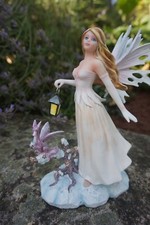 15550  FIGURINE  FEE HIVER  NATURE   ET  DRAGON   ELFE  GOTHIQUE HEROIC FANTASY 