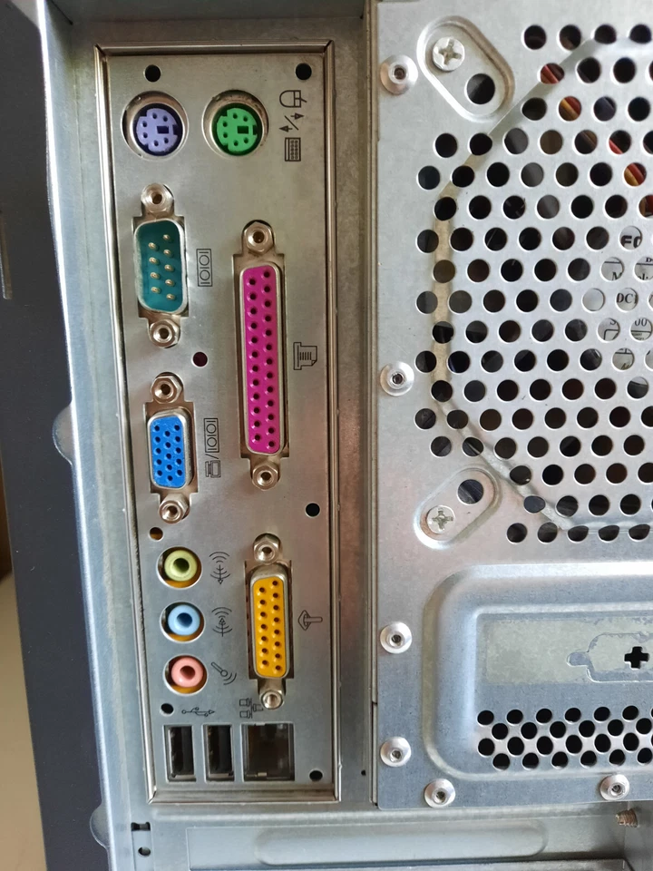 IBM ThinkCentre A35 (8139-16G) PC / Intel Pentium 4, 1,2GB RAM, 40GB HDD, WinXP - Bild 4 von 4