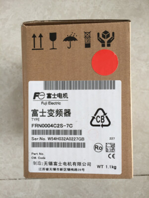 1PC New Fuji FRN0004C2S-7C Frequency Converter Fast Shipping 