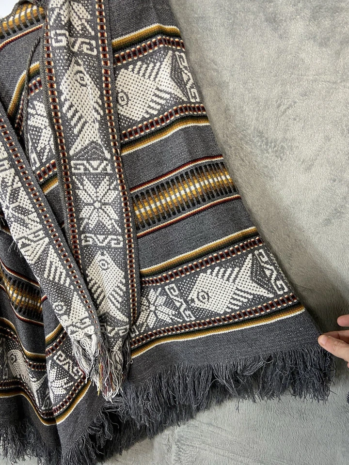 Poncho azteca vintage artesanal lana Sisanda flecos bufanda detalle borlas de pescado Foto 4 de 4