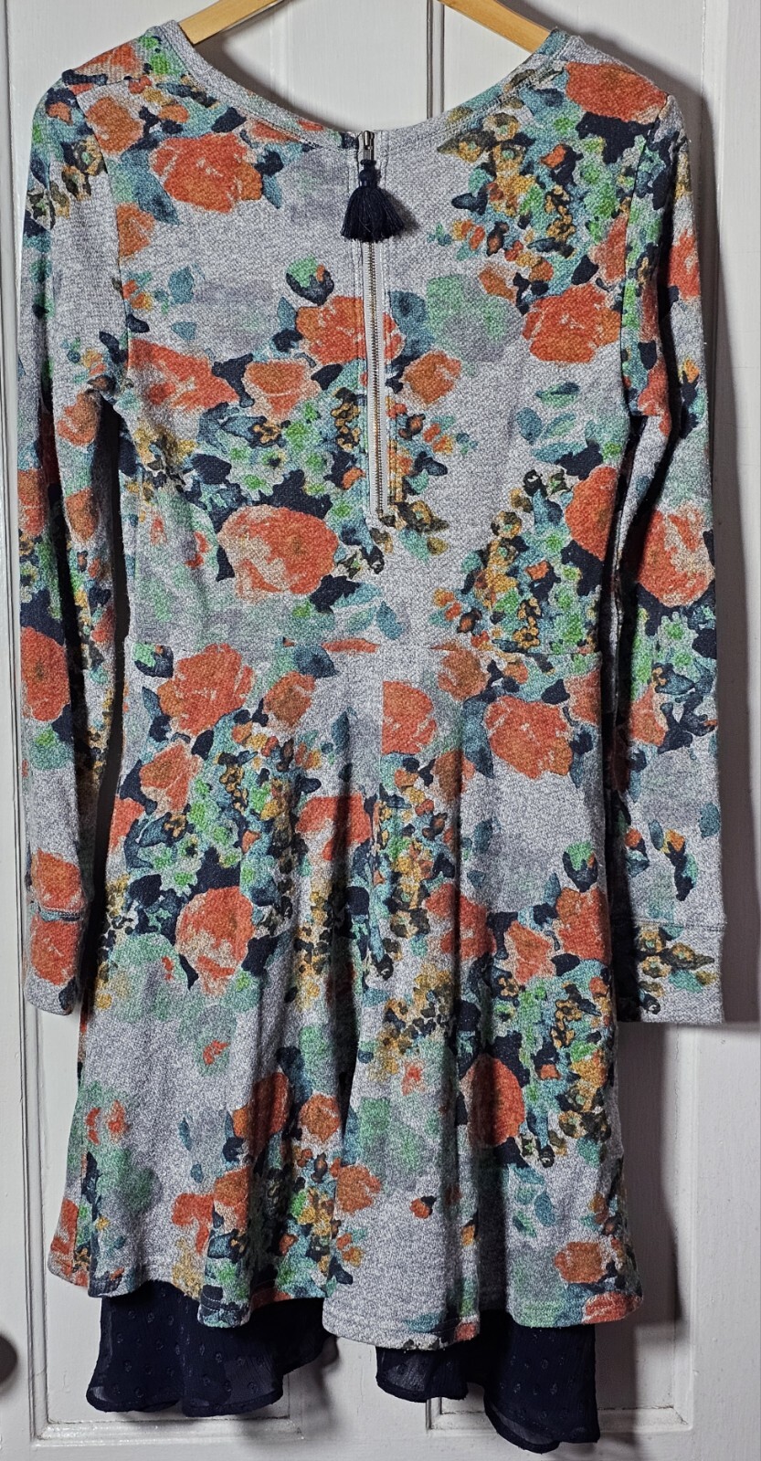 Fairycore Mon-Sun Dress Women's Size S Gray Floral Lace Sweatshirt L/S Comfy