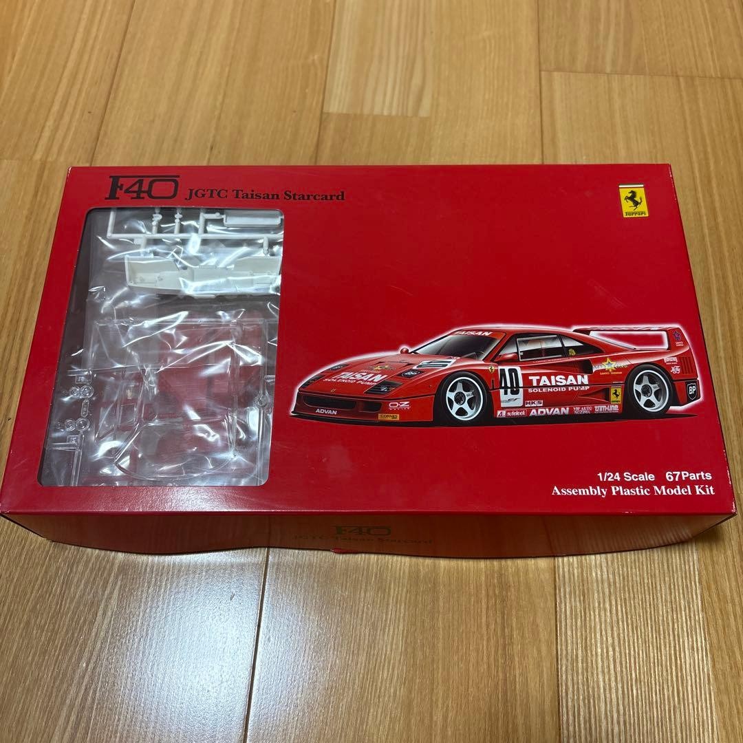 Fujimi 1/24 Ferrari F40 JGTC Taisan Starcard Plastic Model Kit, 67