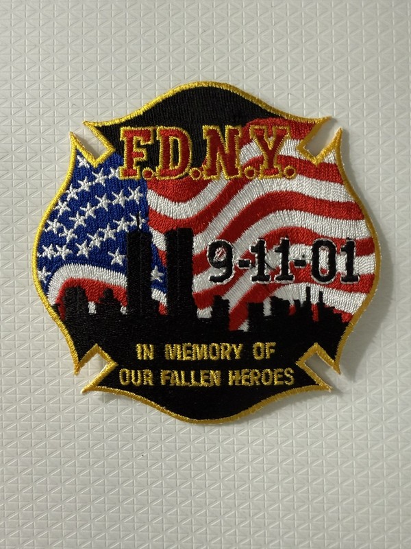 NY New York Fire Dept FDNY 911 In Memory of Fallen Heros commemorative patch