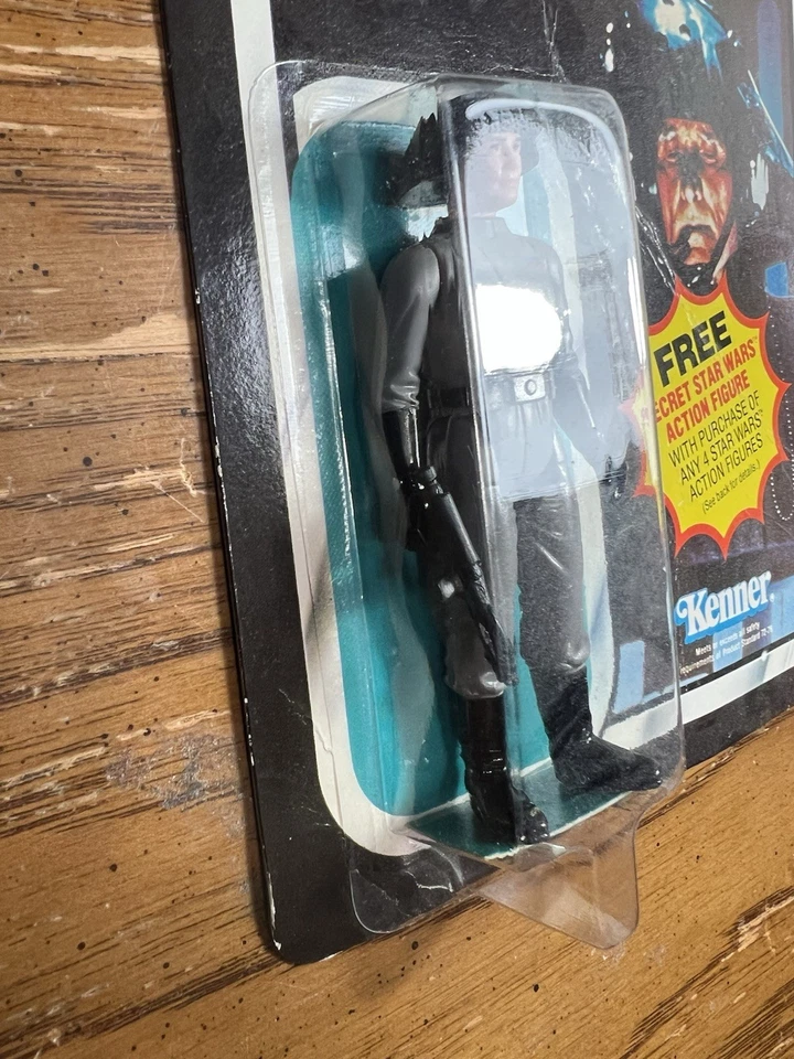 VINTAGE KENNER STAR WARS EMPIRE ESB 1977 21 BACK DEATH SQUAD COMMANDER MOC - Image 3 of 4