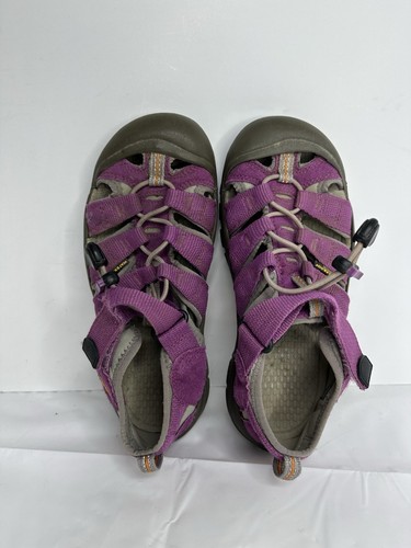 KEEN Water Shoes Youth Size 3 Purple Newport H2 Hiking Washable Vacation Sandals - Picture 10 of 12
