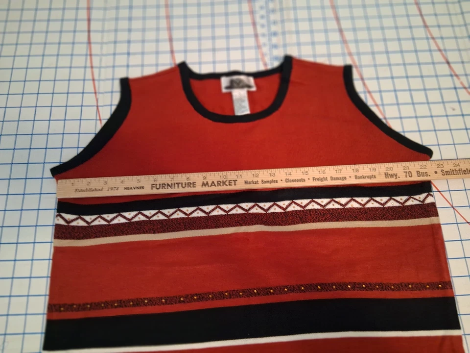 Erin London Rojo, Negro, Blanco Rayas Tejido Cuentas Shell Sin Mangas - XL Foto 4 de 4