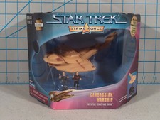 Star Trek Strike Force Cardassian Warship With Mini Figures, Playmates 1997