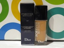CHRISITAN DIOR  FOREVER SKIN GLOW 24 H WEAR PERFECTION FOUNDATION  4WP  BOXED