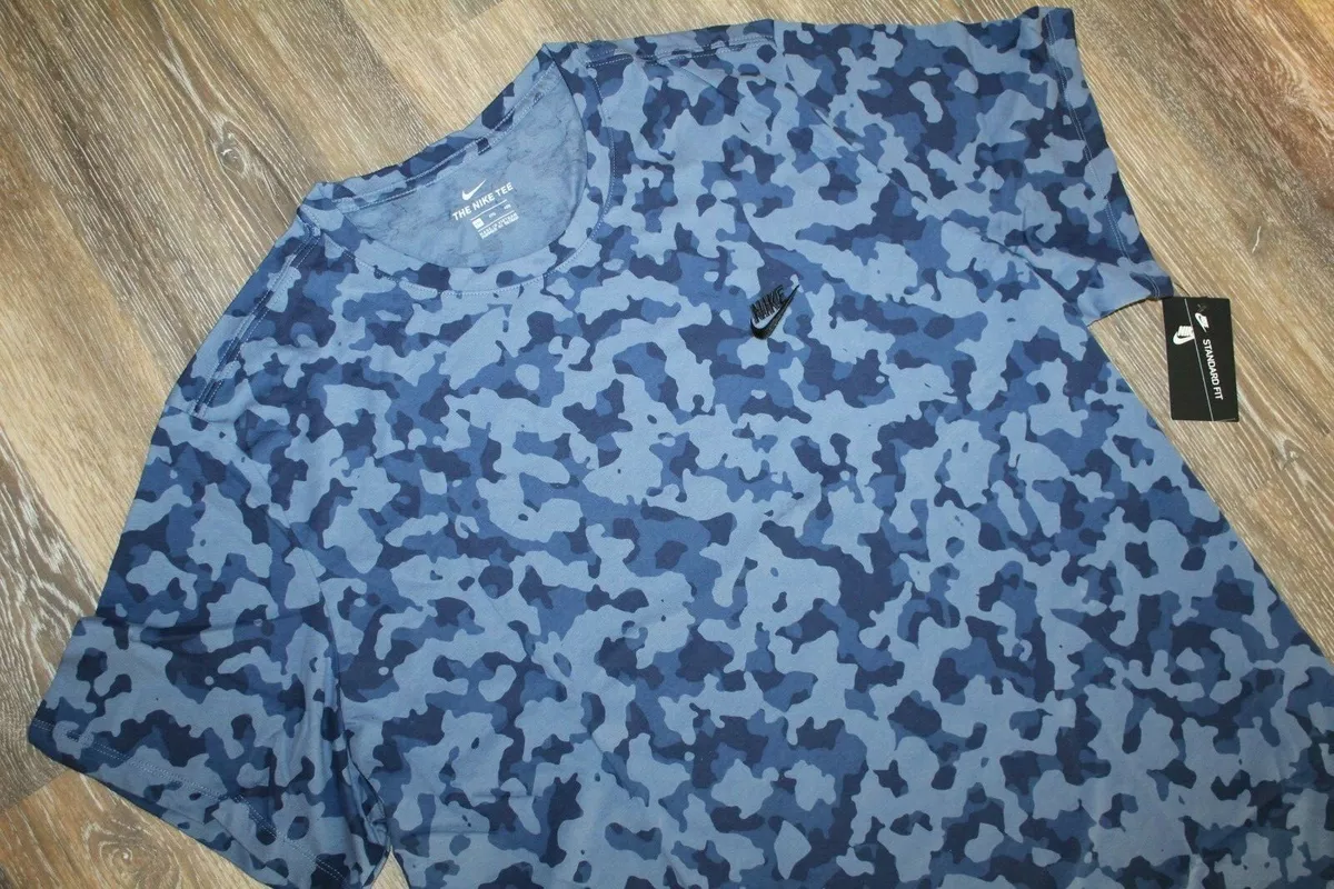 Blue camo sales nike shirt