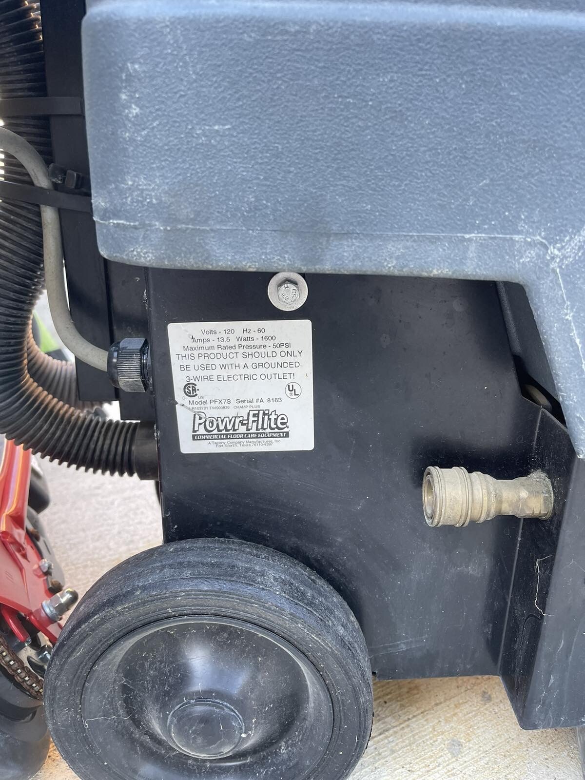 PowrFlite PFX7S Prowler SelfContained Carpet Extractor (Retail 2600