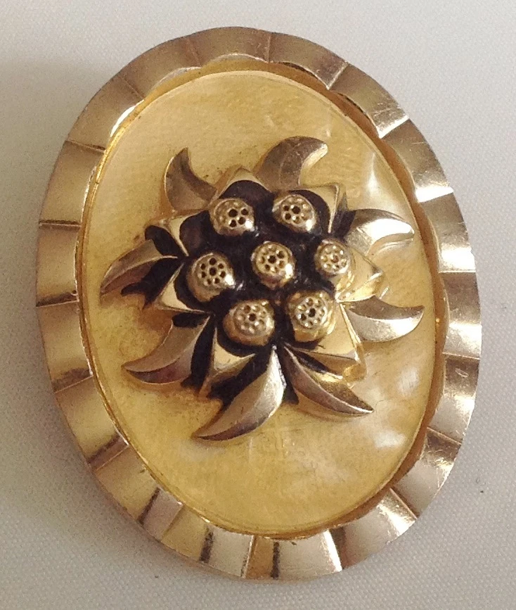 LOT Edelweiss Vintage – Gourmette, Broche, Pendentif – Artisanat Alpin Années 50