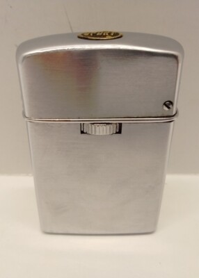 Vintage POLLY-GAZ Sport Lighter