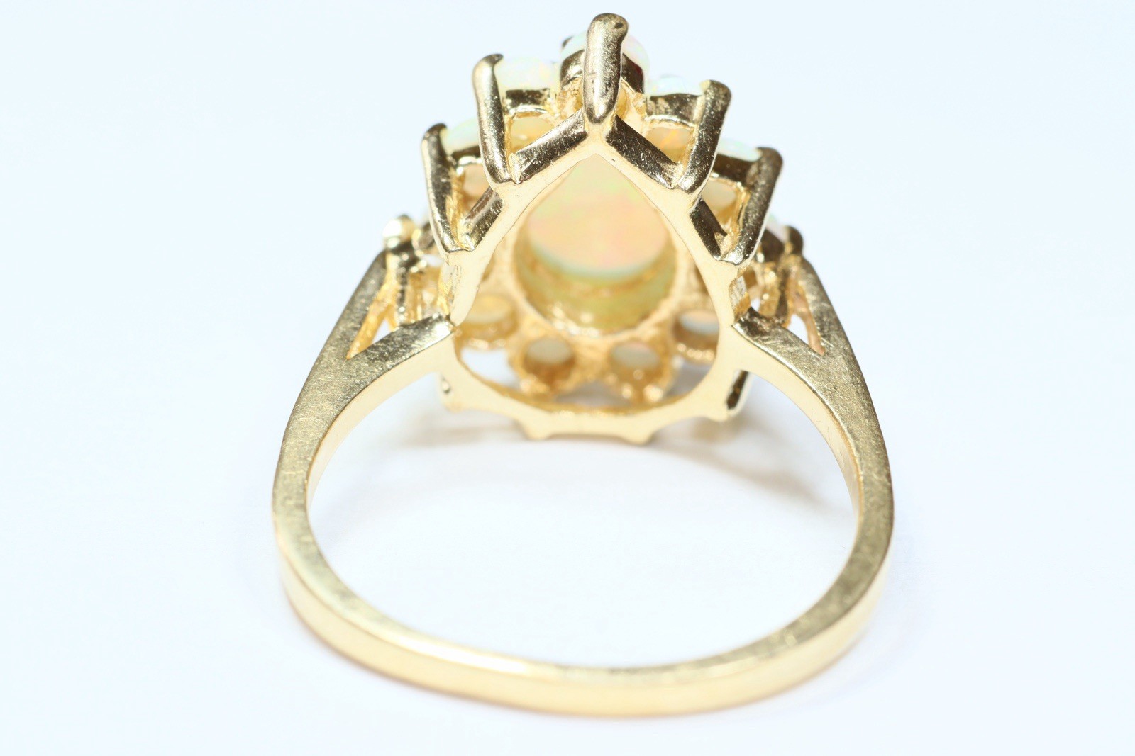 14k White opal Ring - image 5