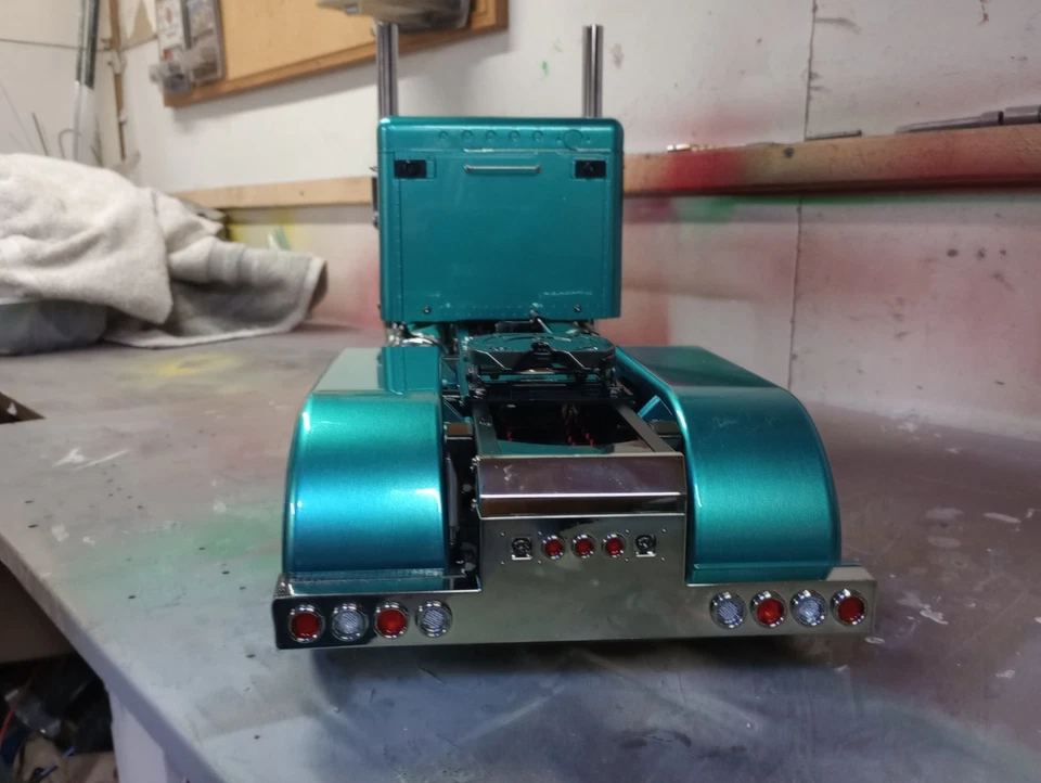 Tamiya Grand Hauler Kenworth With Sound And Light System - Image 2 of 4