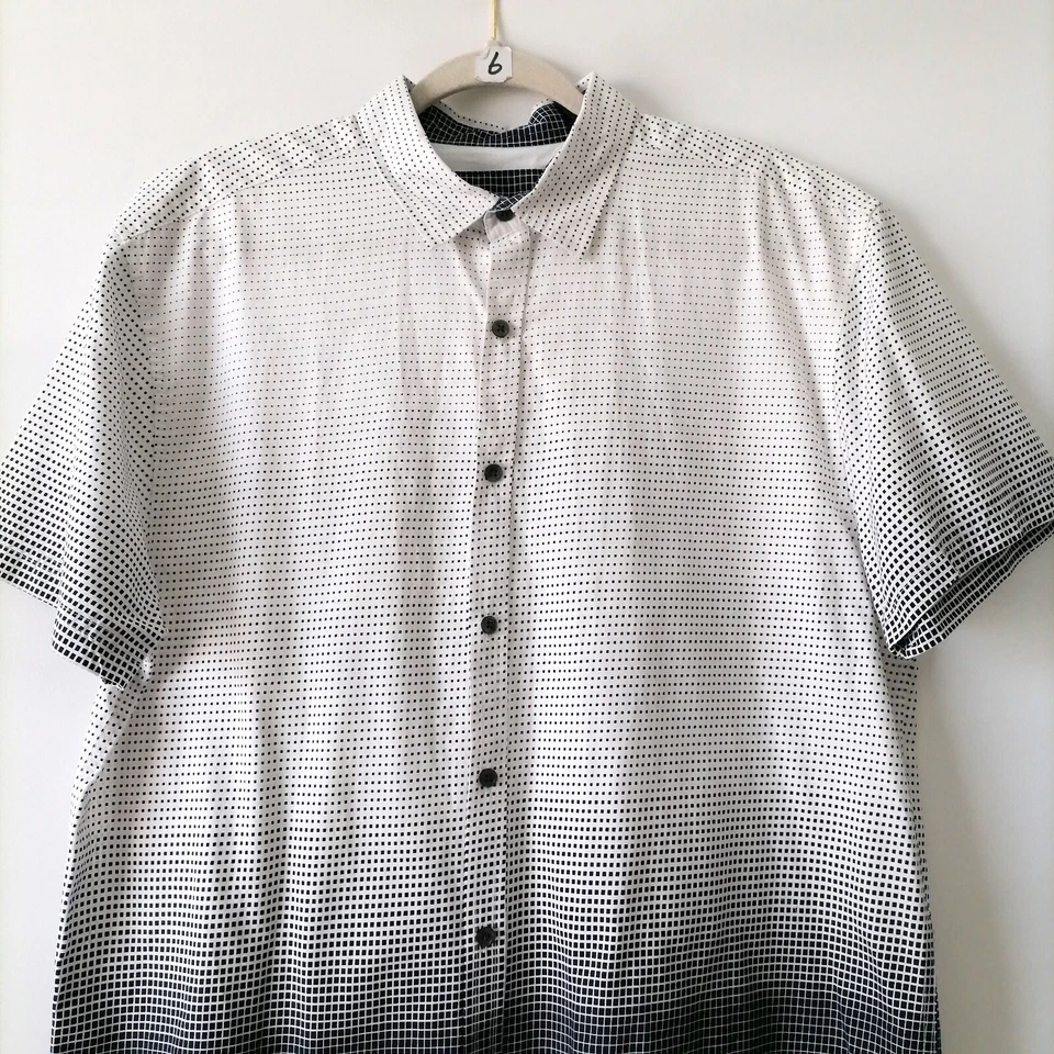 Bruno Mens Ombre Black & White Short Sleeve Polka Dot Button Up Shirt Size L - Image 3 of 4