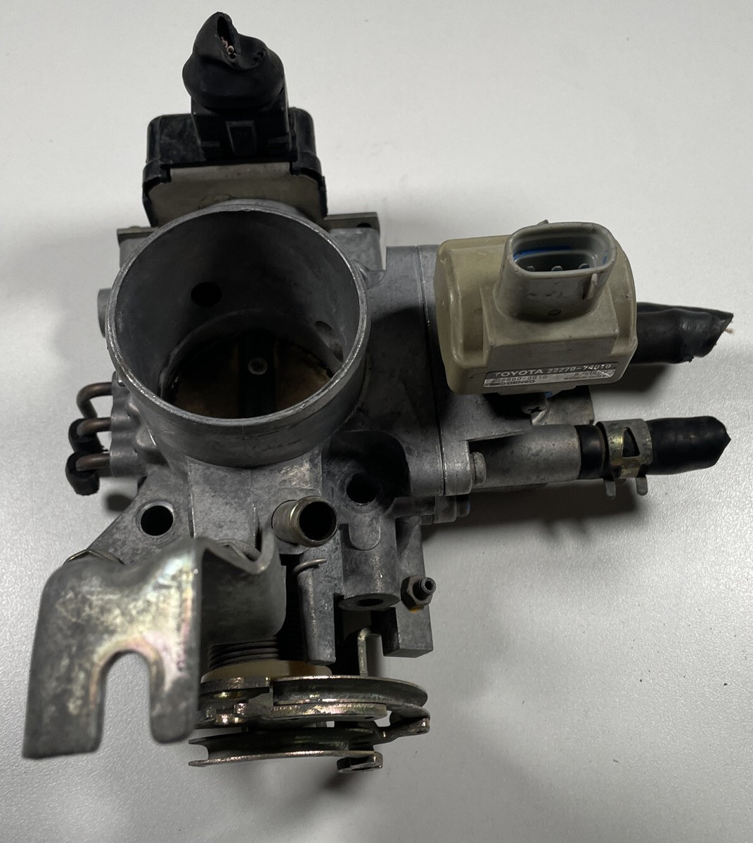 1986-1989 Toyota Celica GT 4 Cyl 2.0L Throttle Body | 22210