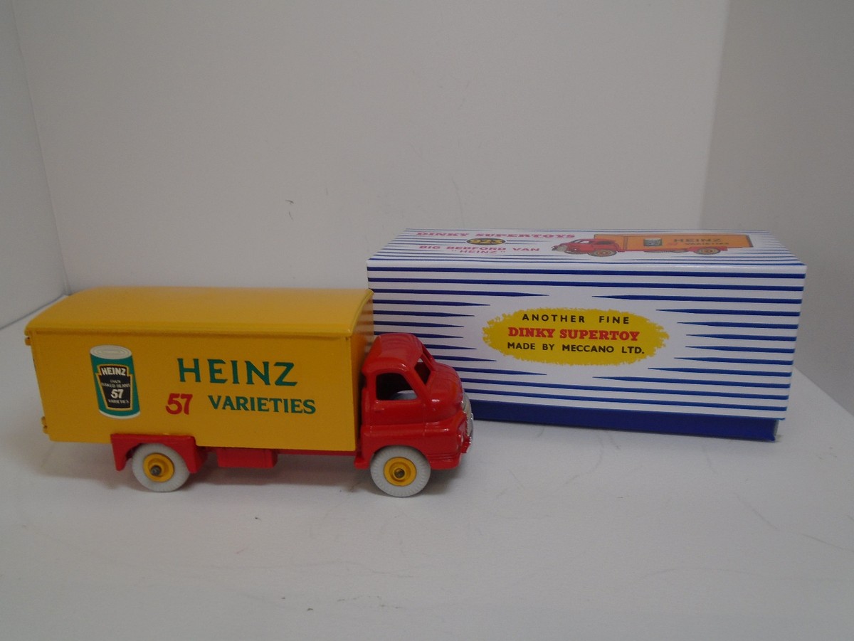 VINTAGE DINKY SUPERTOYS MECCANO.#923G BIG BEDFORD HEINZ 57 VAN