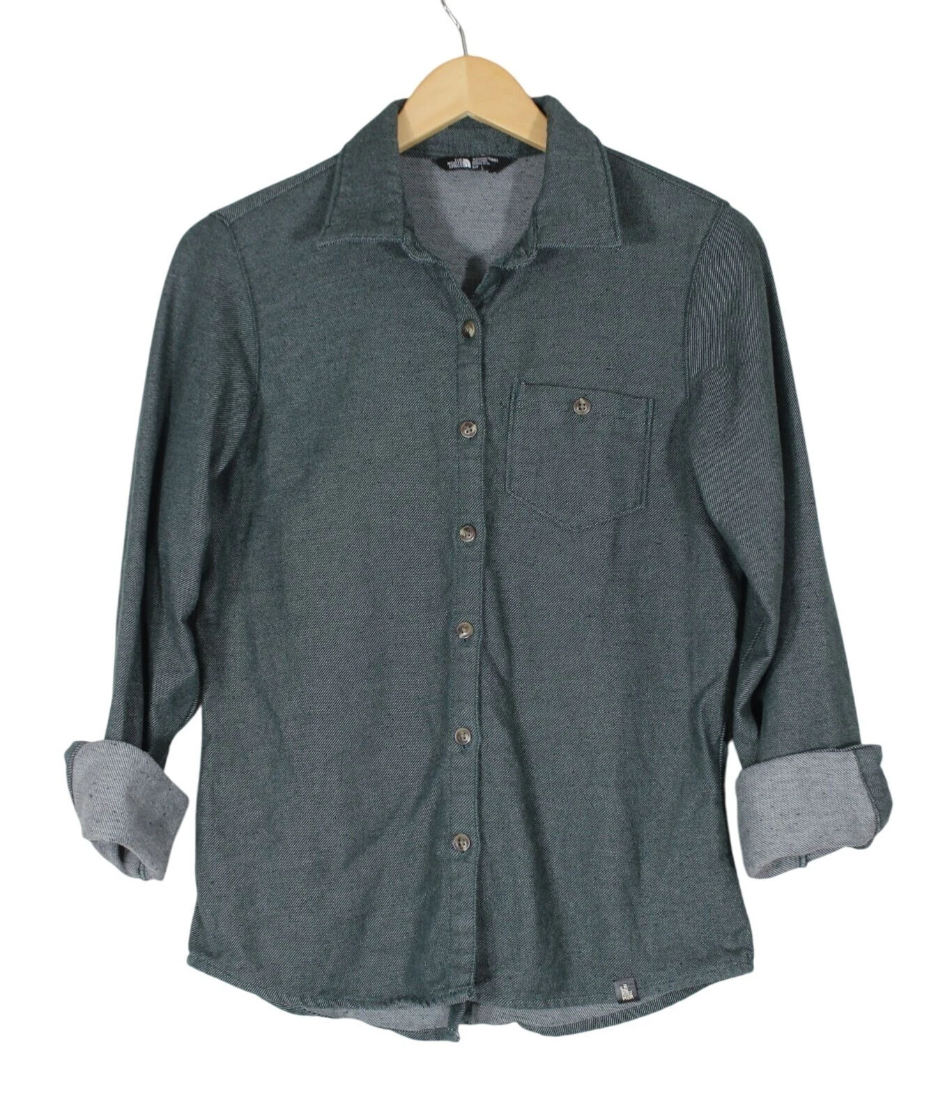 The North Face women's green button front long sleeve split hem outdoor shirt S