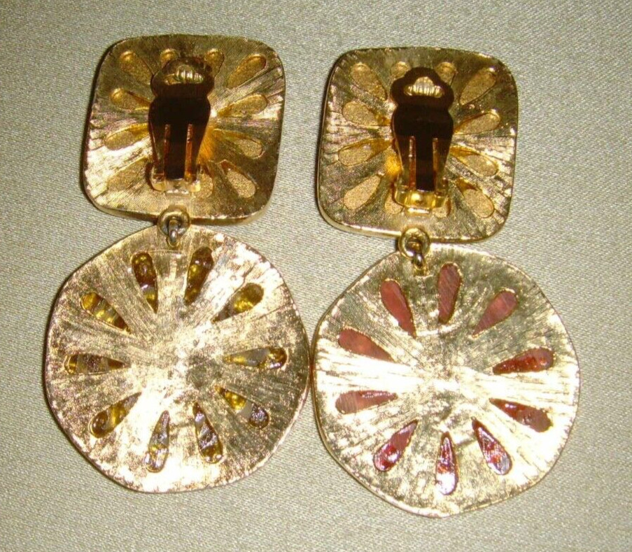 Kenneth J Lane (KJL) Statement Clip-On Earrings - image 12