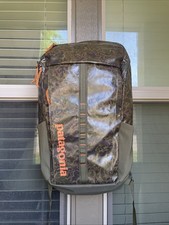 Zaino Patagonia Black Hole 25L bacino lichene verde borsa mimetica 49297