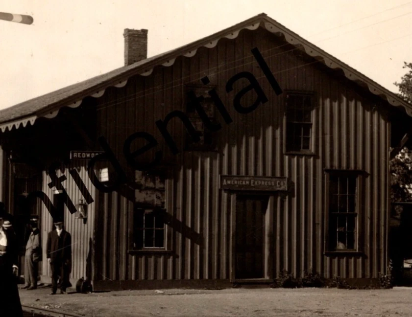 Real Photo NYCRR Railroad Station Depot Train & Platform At Redwood NY RPPC V298 - Image 4 of 4