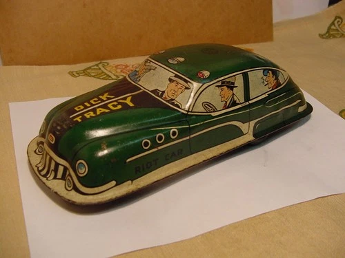 Vintage Louis Marx Dick Tracy Tin Riot Car 7 1/2"  Lithographed Friction Drive