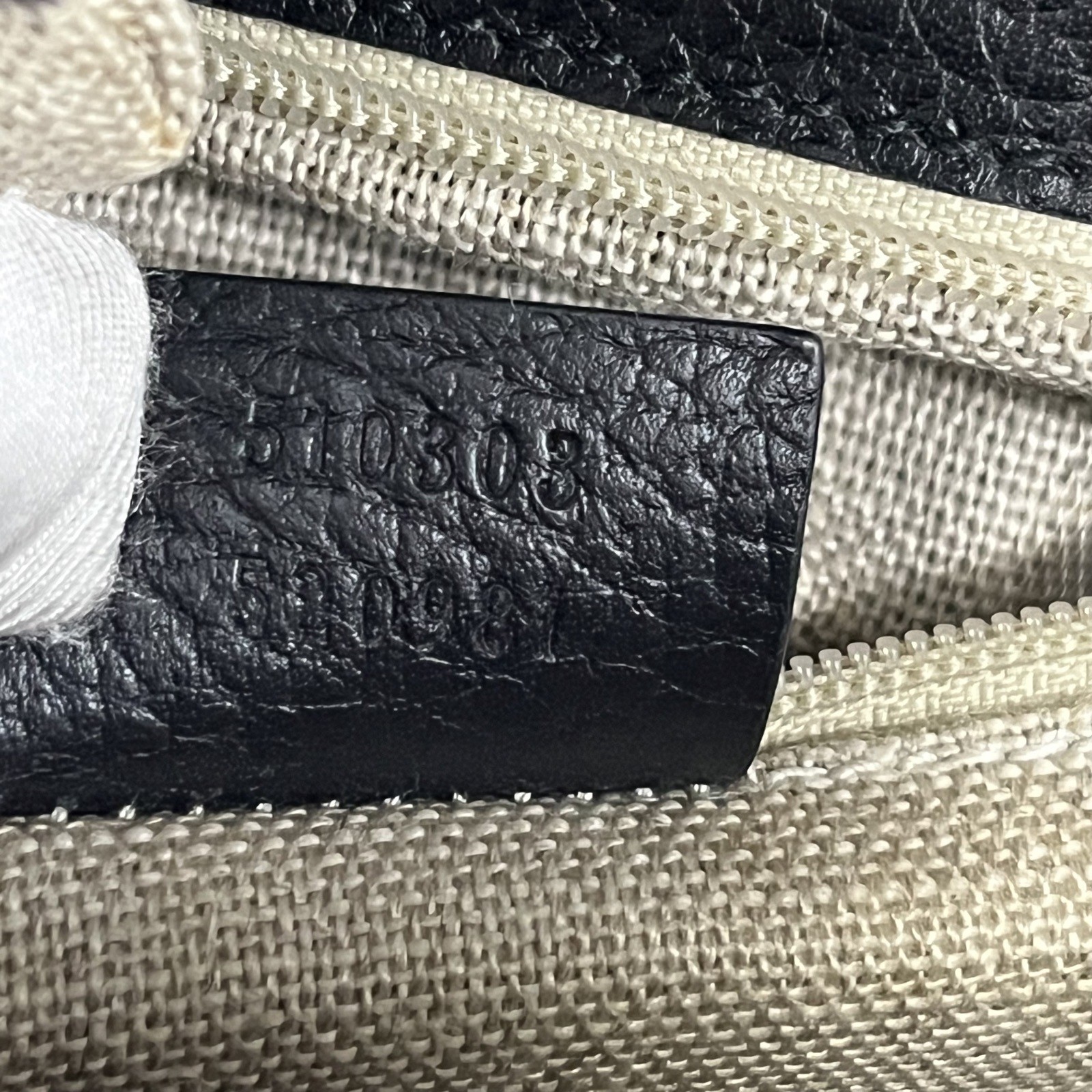 GUCCI Interlock Black Medium 28cm Crossbodybag  P… - image 11