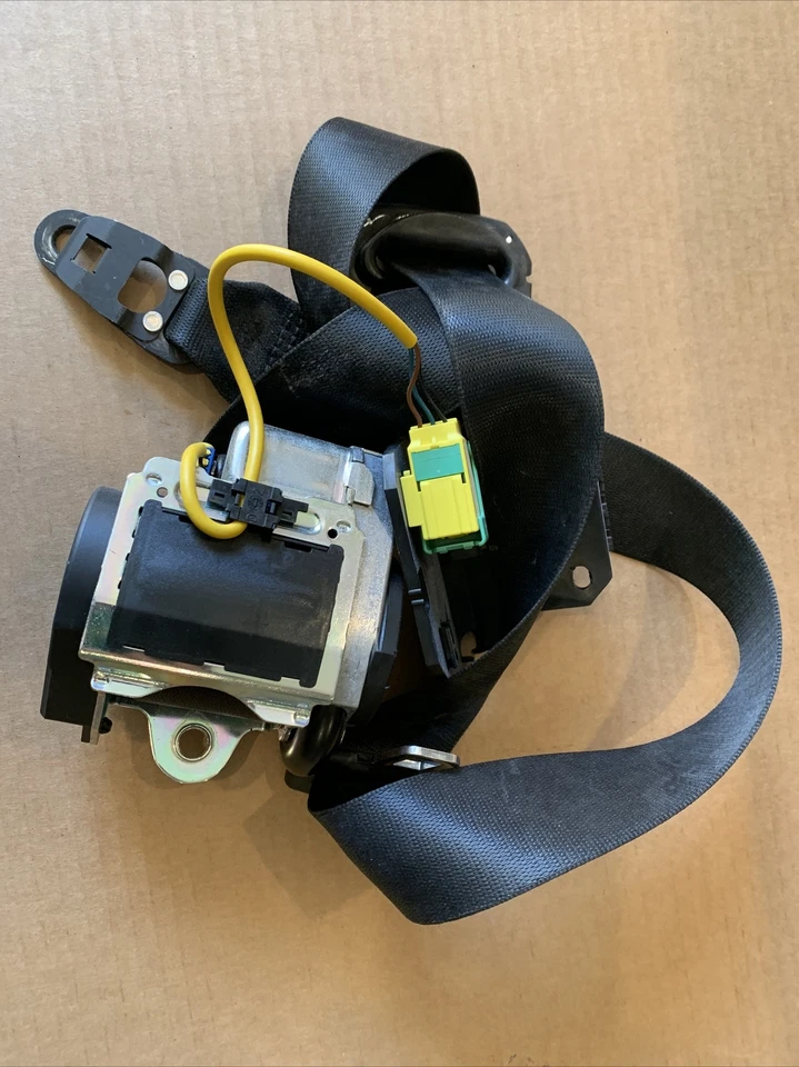 1998-2004 PORSCHE CAYENNE RIGHT FRONT Seat Belt 560981601, 95580300101HCP - Image 3 of 4