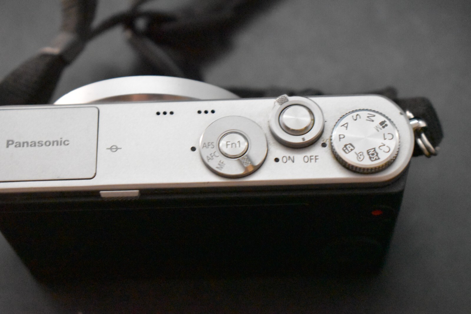 [1 Yr Warranty] English OK! Panasonic LUMIX DMC-GM1 Digital Camera Silver 6104