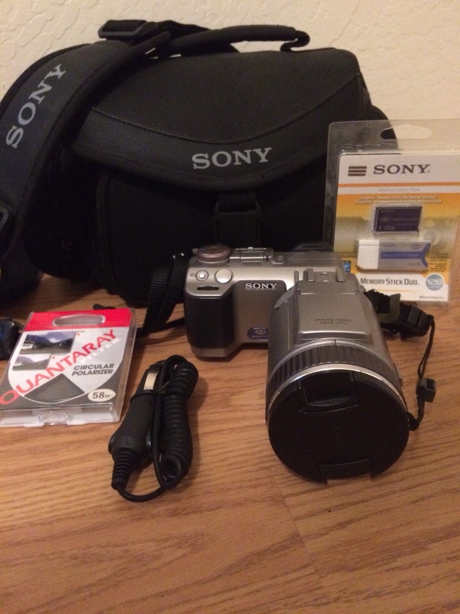 Sony DSC-F707 Cyber-Shot 5MG Digital Still Camera 10xOptical Zoom