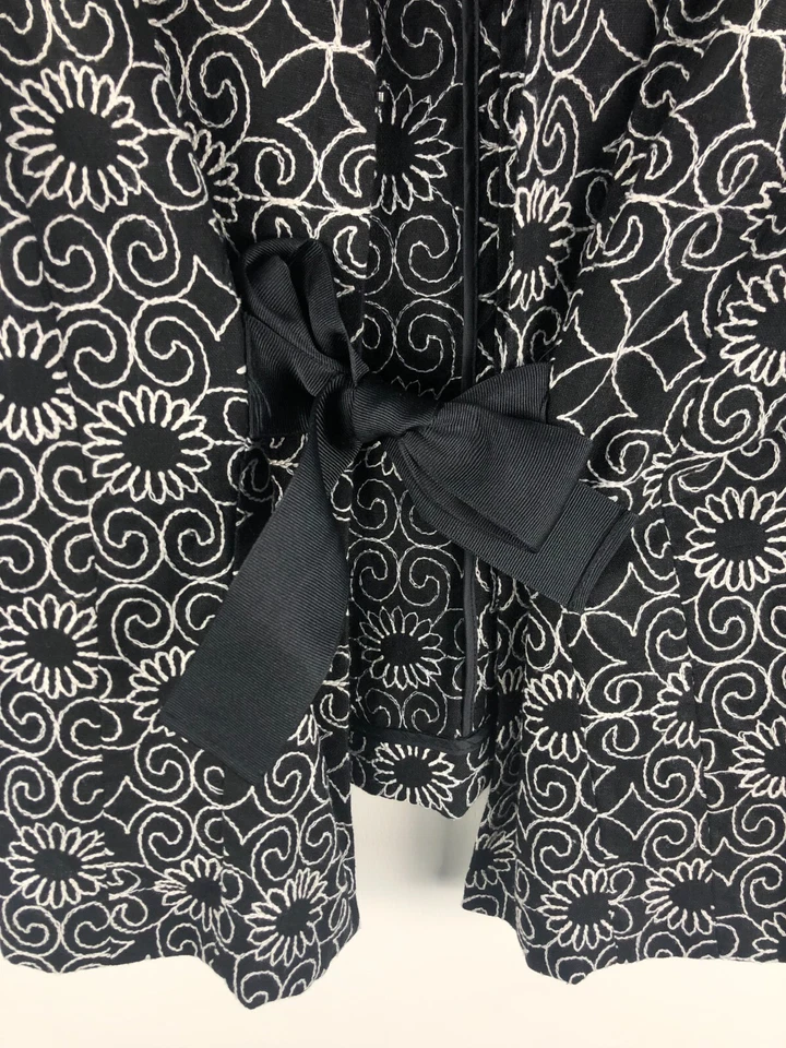 Blazer Bandolino tamanho 16 preto e branco floral forrado mistura de linho mangas 3/4 - Imagem 4 de 4