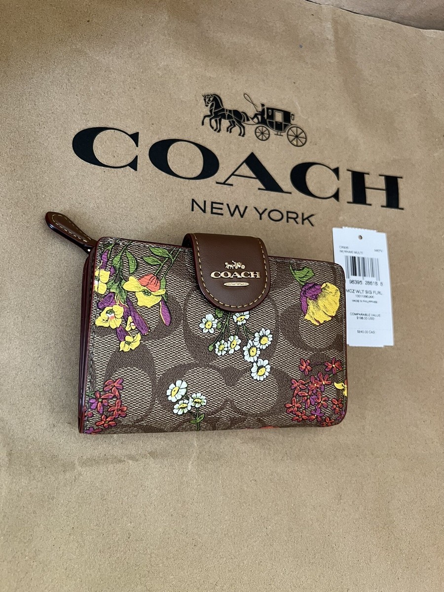NWT CR935 COACH Signature Canvas Medium Corner Zip Wallet Floral Print Khaki