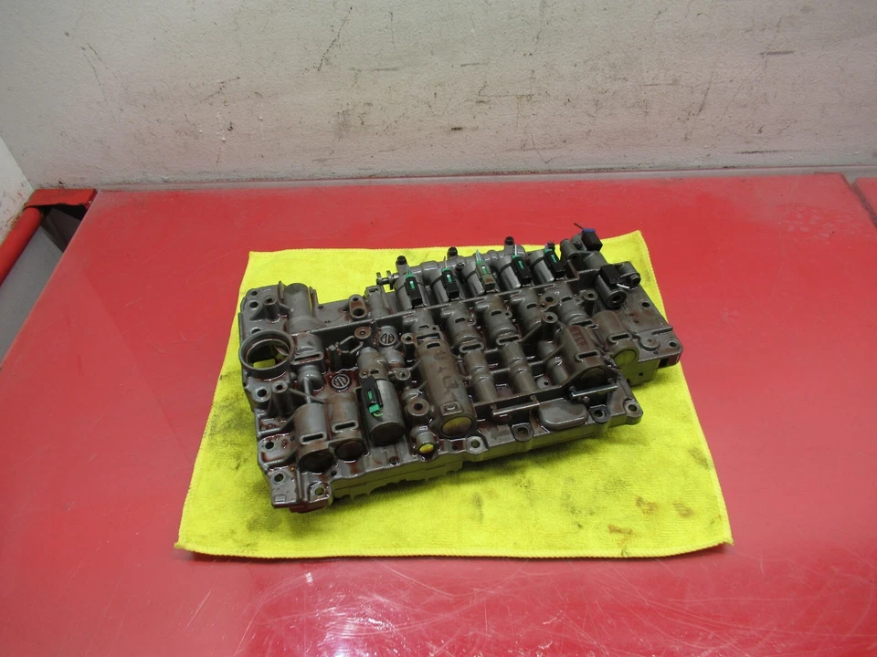 AUDI Q7 2007-2009 4,2 L CUERPO DE VÁLVULA DE TRANSMISIÓN OEM Foto 2 de 4