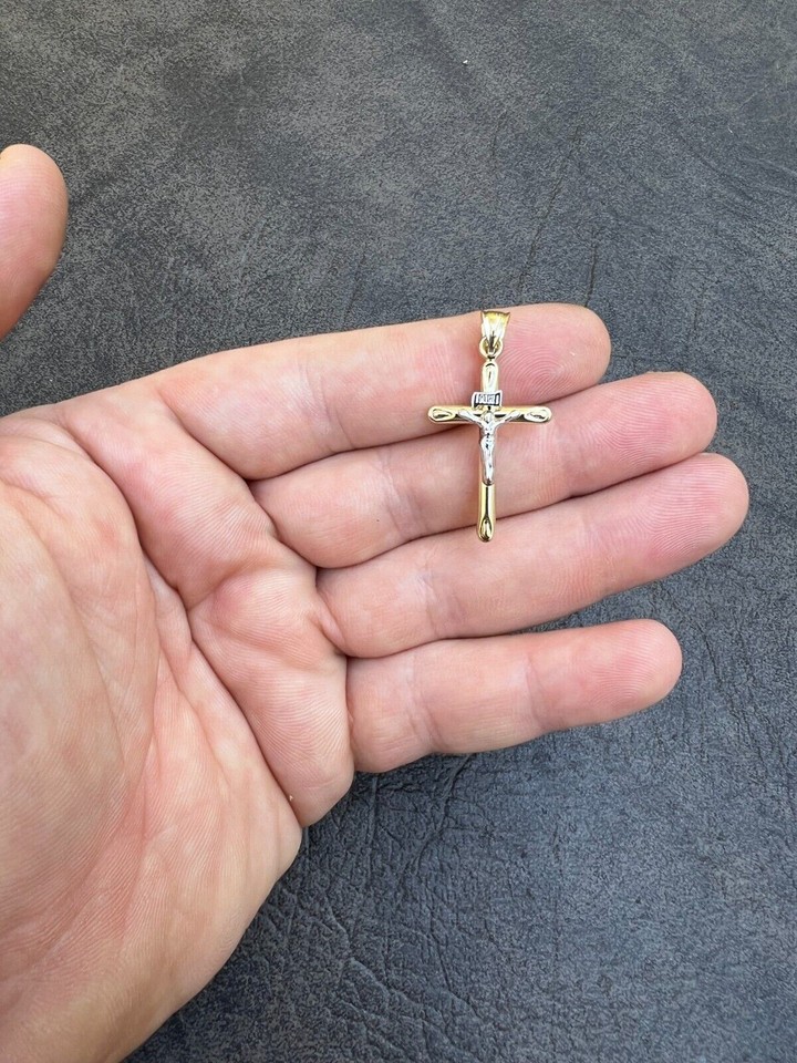14k Gold Crucifix Cross Pendant - Canada